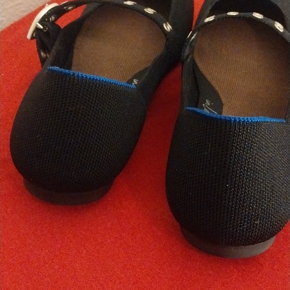 Rothy's Black Flats - Picture 4 of 11